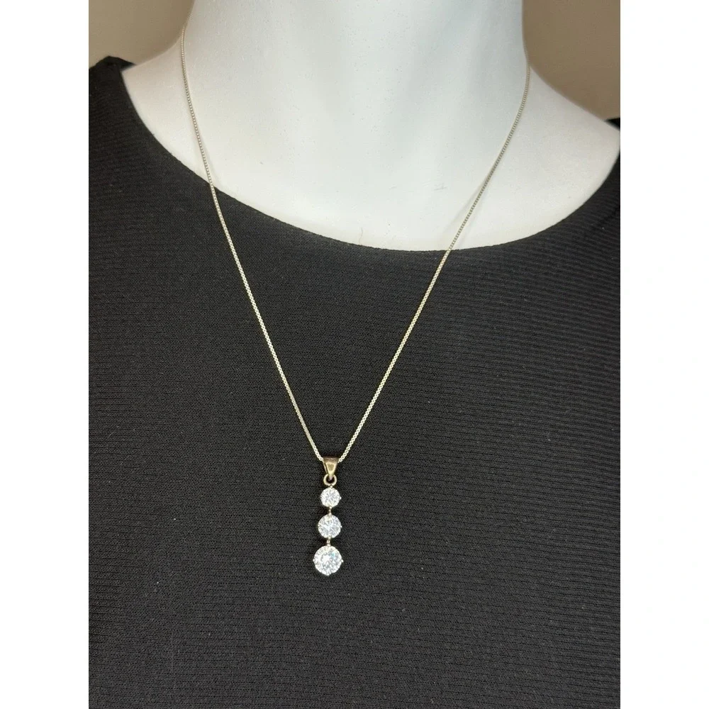 Tri Cubic Zirconia Drop Graduated Sterling Silver 925 Pendant Chain Necklace 18